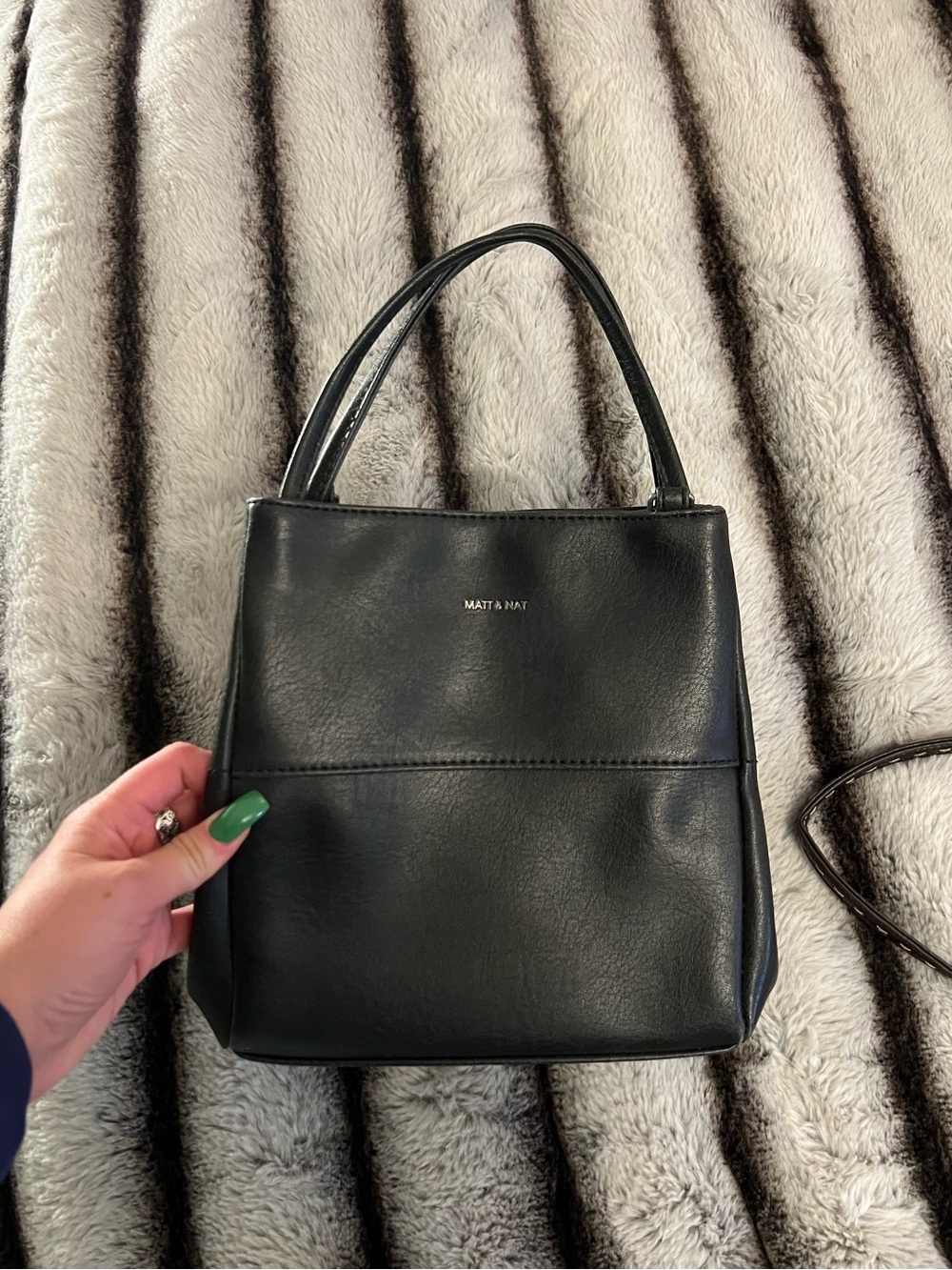 Matt&Nat black handbag
